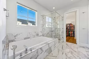 653 Dalton Ln, Irving, TX 75039 - Photo 24