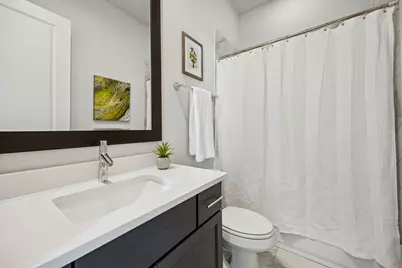 653 Dalton Lane, Irving, TX 75039 - Photo 20