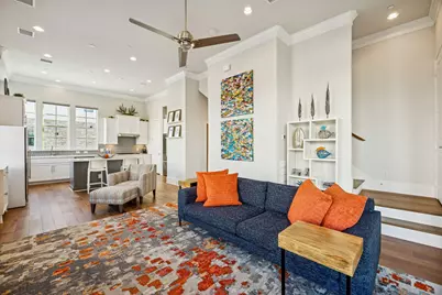 653 Dalton Lane, Irving, TX 75039 - Photo 16