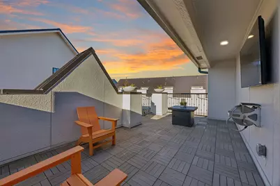 653 Dalton Lane, Irving, TX 75039 - Photo 26