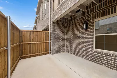 104 Kensington Drive, Lewisville, TX 75067 - Photo 32