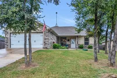 4720 Medina Street, Granbury, TX 76048 - Photo 2