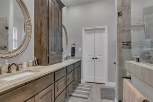 4720 Medina St, Granbury, TX 76048 - Photo 20
