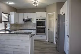 3240 Roddy Dr, Fort Worth, TX 76123 - Photo 4