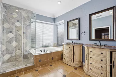 2221 Templeton Drive, Arlington, TX 76006 - Photo 24