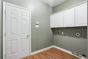 2221 Templeton Dr, Arlington, TX 76006 - Photo 12