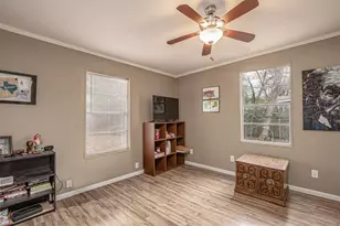 1016 Tower St, Canton, TX 75103 - Photo 8