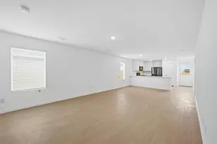 1034 Raintree Rd, Princeton, TX 75407 - Photo 2