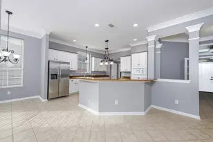 8444 Parkdale Dr, North Richland Hills, TX 76182 - Photo 6