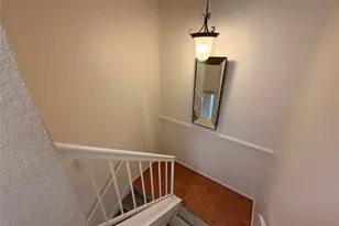 2327 Torrington Dr, Arlington, TX 76012 - Photo 8