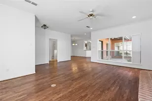 5604 Ledgestone Dr, Fort Worth, TX 76132 - Photo 10