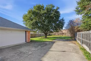 5604 Ledgestone Dr, Fort Worth, TX 76132 - Photo 28