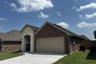 603 Moseley Ln, Greenville, TX 75402 - Photo 2
