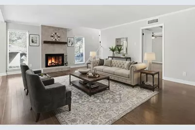 2713 Meadowstone Court, Carrollton, TX 75006 - Photo 4