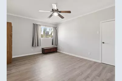 2713 Meadowstone Court, Carrollton, TX 75006 - Photo 20