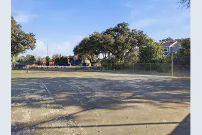 2713 Meadowstone Court, Carrollton, TX 75006 - Photo 30