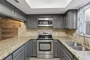 2713 Meadowstone Ct, Carrollton, TX 75006 - Photo 8