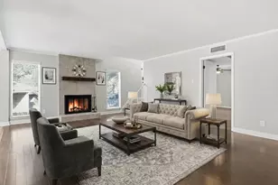 2713 Meadowstone Ct, Carrollton, TX 75006 - Photo 4