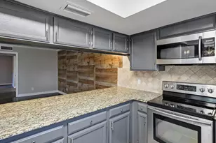 2713 Meadowstone Ct, Carrollton, TX 75006 - Photo 8