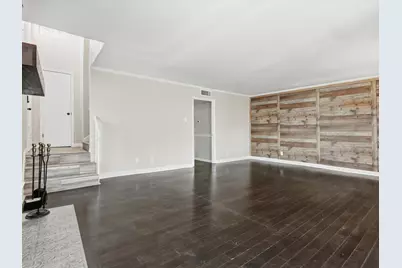 2713 Meadowstone Court, Carrollton, TX 75006 - Photo 6