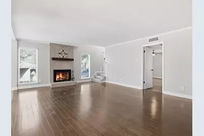 2713 Meadowstone Court, Carrollton, TX 75006 - Photo 2