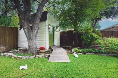 2417 5th Avenue, Fort Worth, TX 76110 - Photo 14