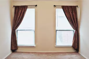 416 Water Oak St, Denton, TX 76209 - Photo 8