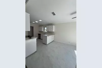 1500 Hyde Park Boulevard, Cleburne, TX 76033 - Photo 12