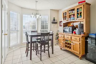 1019 Waterview Dr, Little Elm, TX 75068 - Photo 2