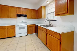 200 Chappell St, Terrell, TX 75160 - Photo 6