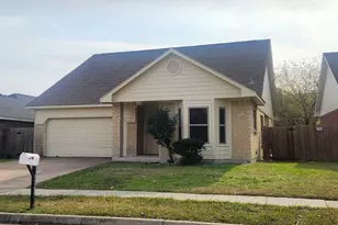 802 Headwater Dr, Arlington, TX 76015 - Photo 1