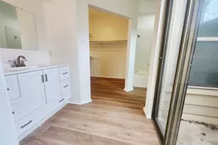 802 Headwater Dr, Arlington, TX 76015 - Photo 6