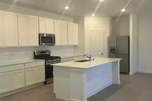 909 Calley Pear Trl, Princeton, TX 75407 - Photo 4