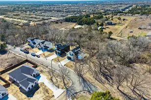 131 Lakeshore Ln, Glenn Heights, TX 75154 - Photo 32
