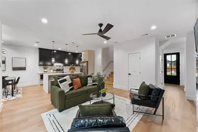 131 Lakeshore Lane, Glenn Heights, TX 75154 - Photo 4
