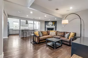 8317 Baumgarten Dr, Dallas, TX 75228 - Photo 10