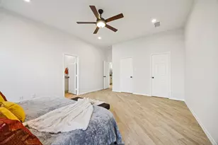 232 Hilltop Dr, Ennis, TX 75119 - Photo 16