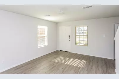 1413 Timothy Street, Ennis, TX 75119 - Photo 4