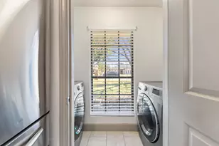 4407 Cinnabar Dr, Dallas, TX 75227 - Photo 12