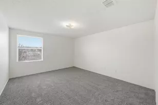 2215 Coyote Trail, Grand Prairie, TX 75052 - Photo 34