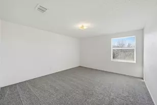 2215 Coyote Trail, Grand Prairie, TX 75052 - Photo 32