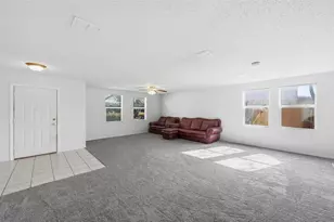 2215 Coyote Trail, Grand Prairie, TX 75052 - Photo 4