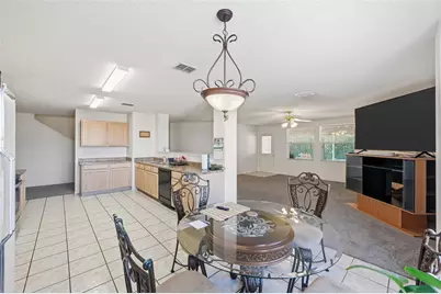 2215 Coyote Trail, Grand Prairie, TX 75052 - Photo 10