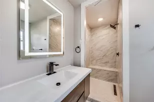 8206 San Cristobal Dr, Dallas, TX 75218 - Photo 22