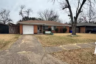 747 High School Dr, Seagoville, TX 75159 - Photo 2