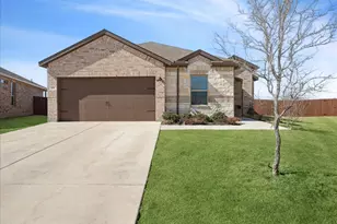 105 Driftoak Dr, Boyd, TX 76023 - Photo 1