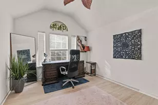 13762 Plum Valley Dr, Frisco, TX 75033 - Photo 32