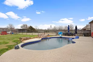 294 Co Rd 3386, Paradise, TX 76073 - Photo 32