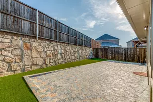 2353 Bella Ct, Carrollton, TX 75010 - Photo 24