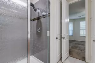 2353 Bella Ct, Carrollton, TX 75010 - Photo 12